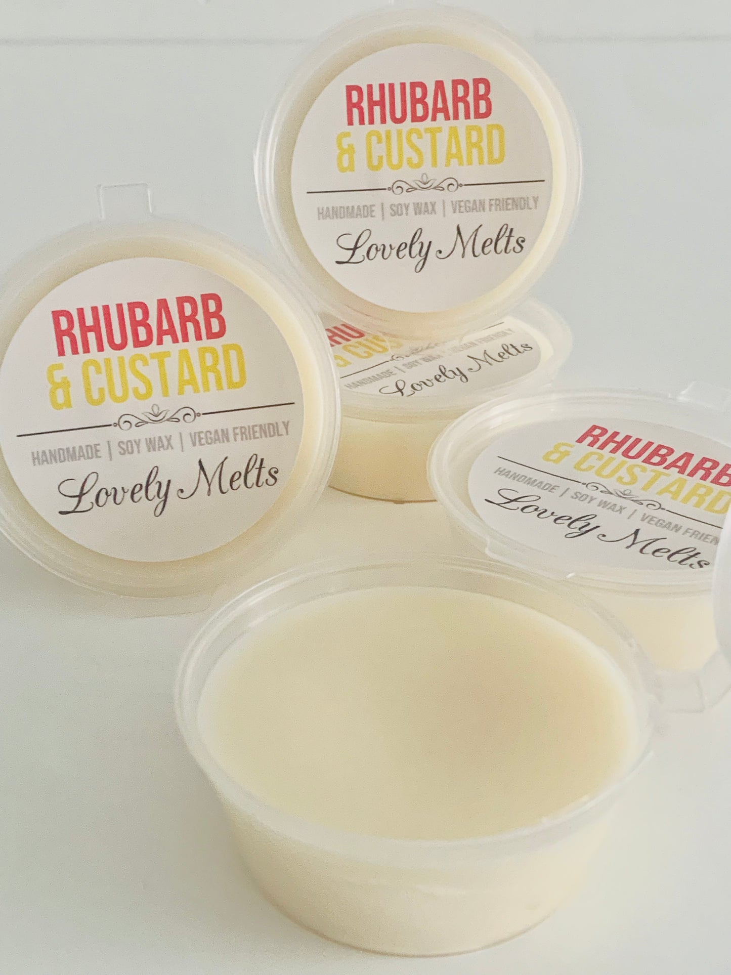 rhubarb and custard soy wax melt pots uk