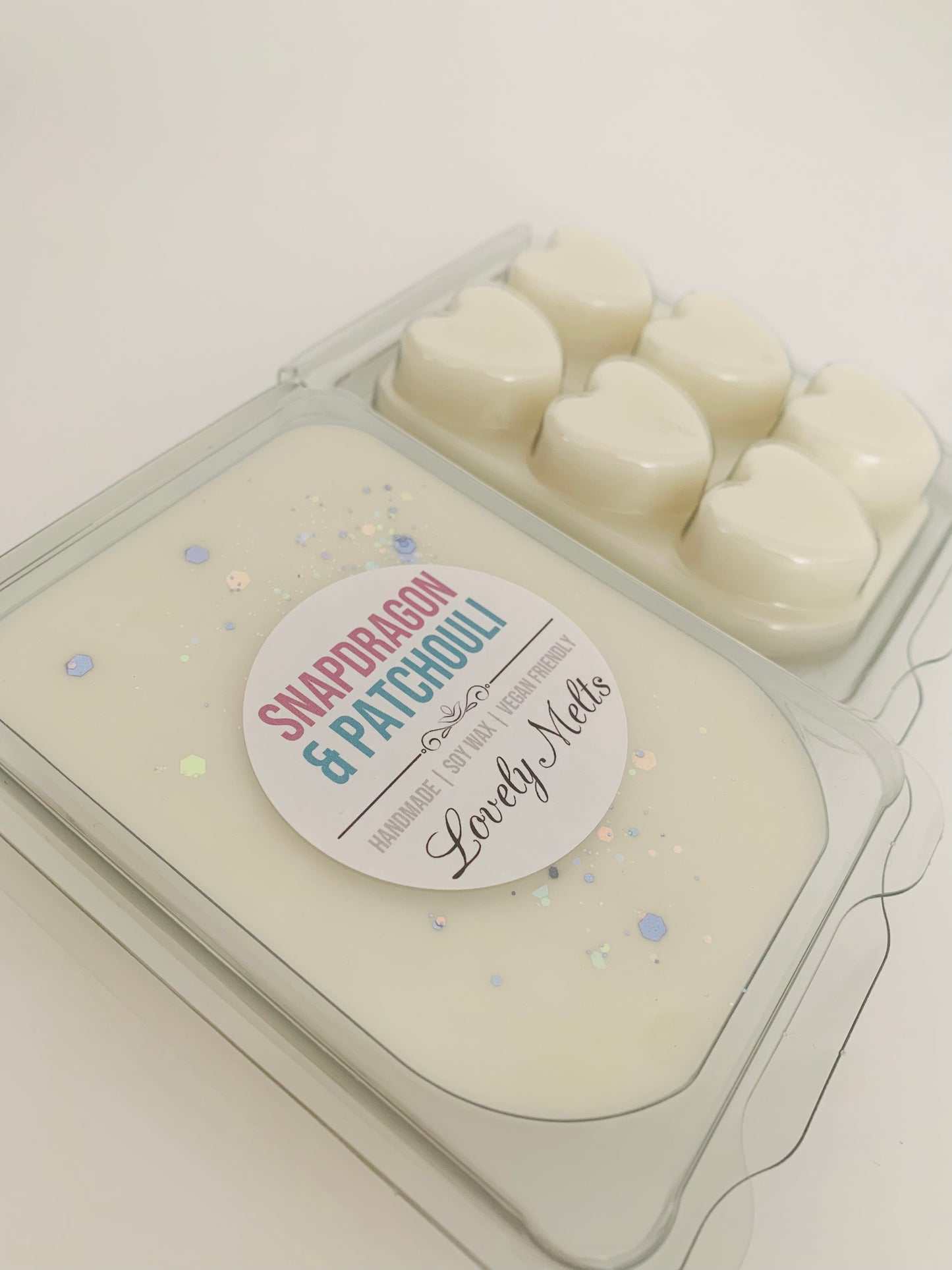 snapdragon and patchouli vegan wax melts